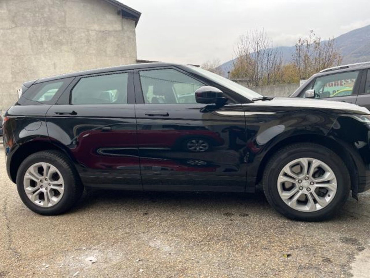 Land Rover Range Rover Evoque 2.0D I4-L.Flw 150 CV AWD Auto HSE (6)