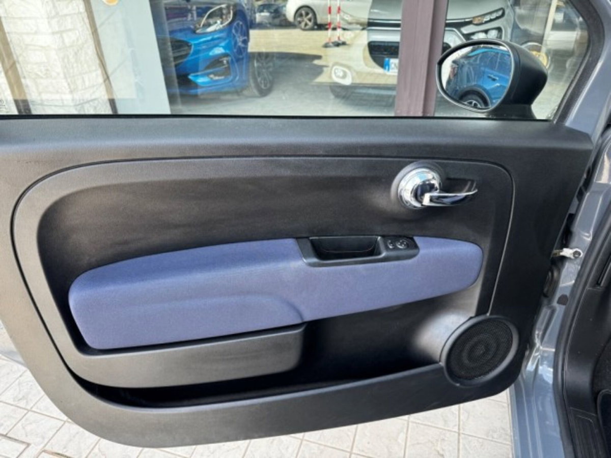 Fiat 500C Cabrio 1.0 Hybrid Connect (17)