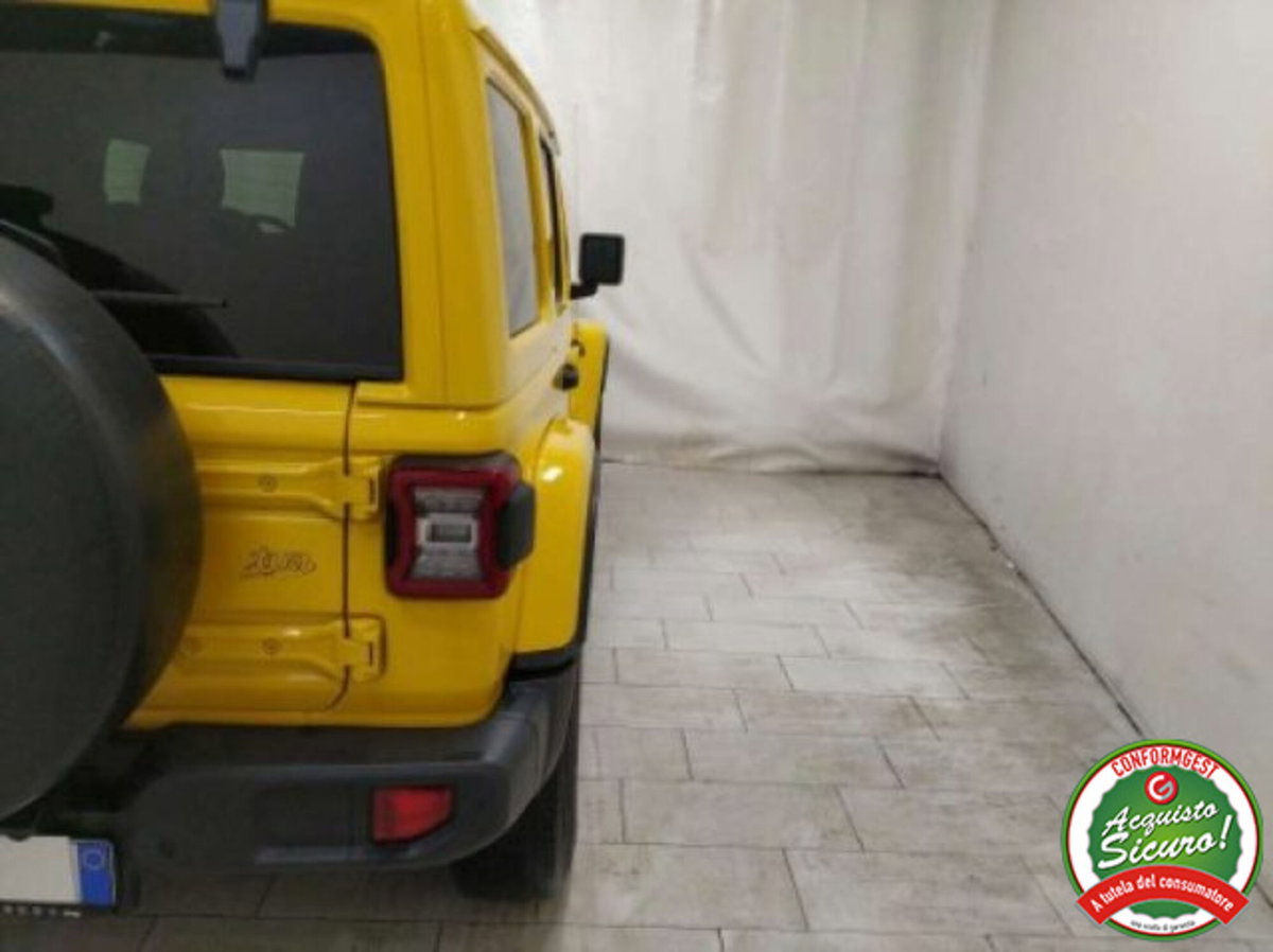 Jeep Wrangler 2.2 Mjt II Sahara (10)