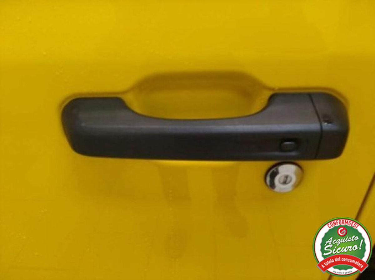 Jeep Wrangler 2.2 Mjt II Sahara (12)