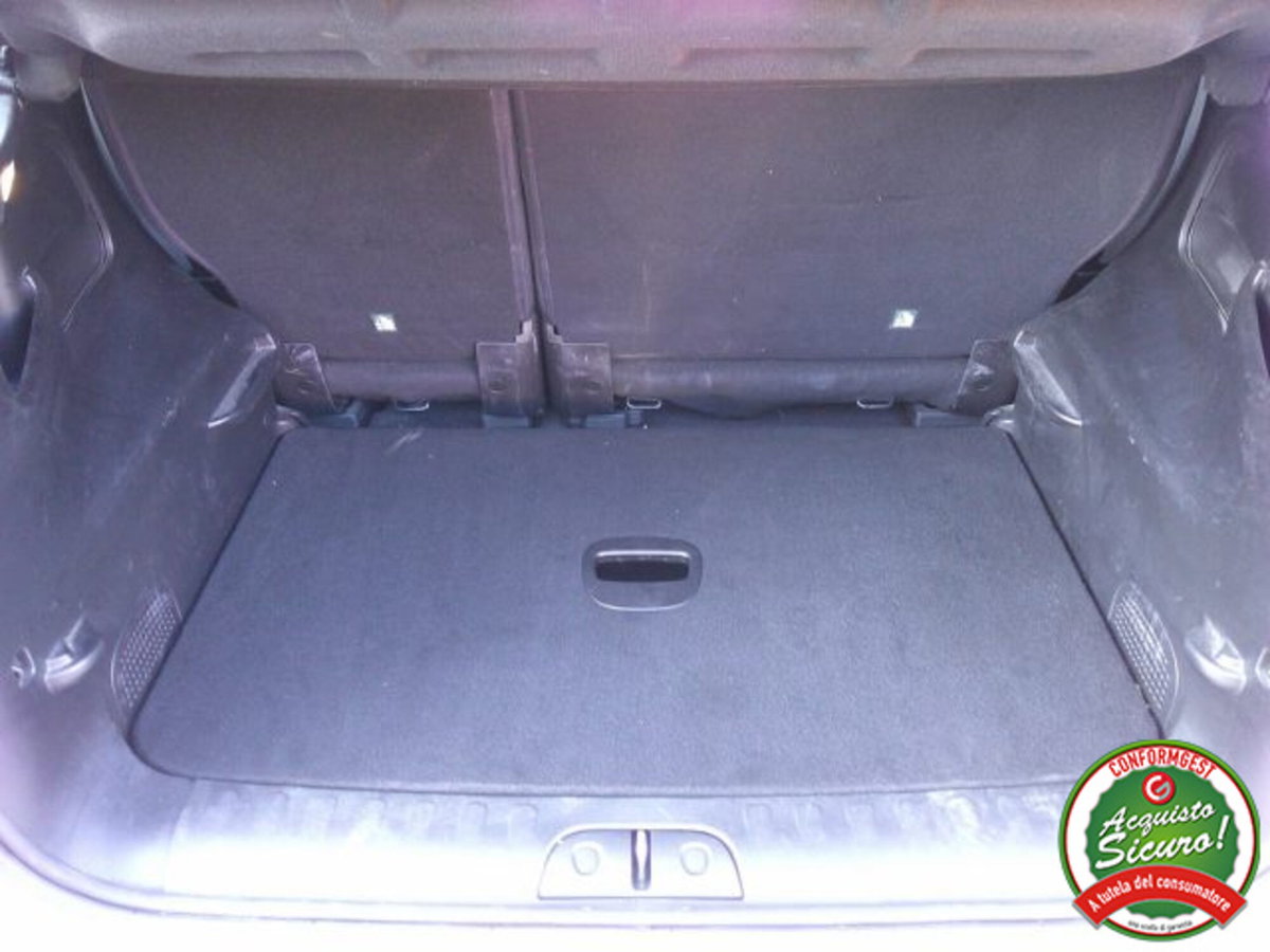 Fiat 500L 1.4 95 CV Mirror (11)