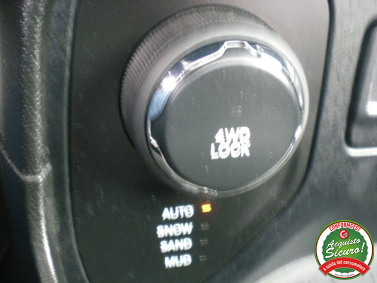 Jeep Renegade 2.0 Mjt 140CV 4WD Active Drive Limited (20)