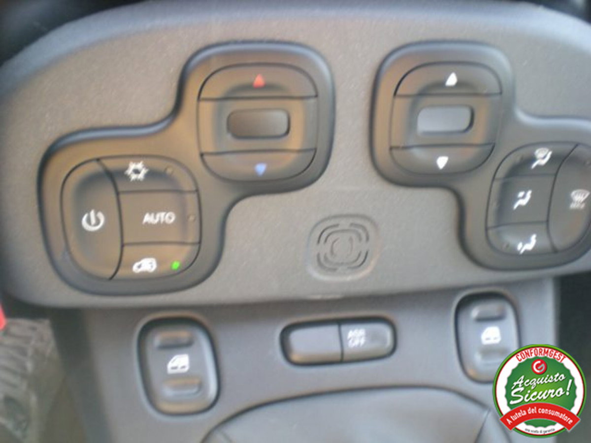 Fiat Panda Cross 1.0 firefly hybrid Cross s&s 70cv 5p.ti (16)