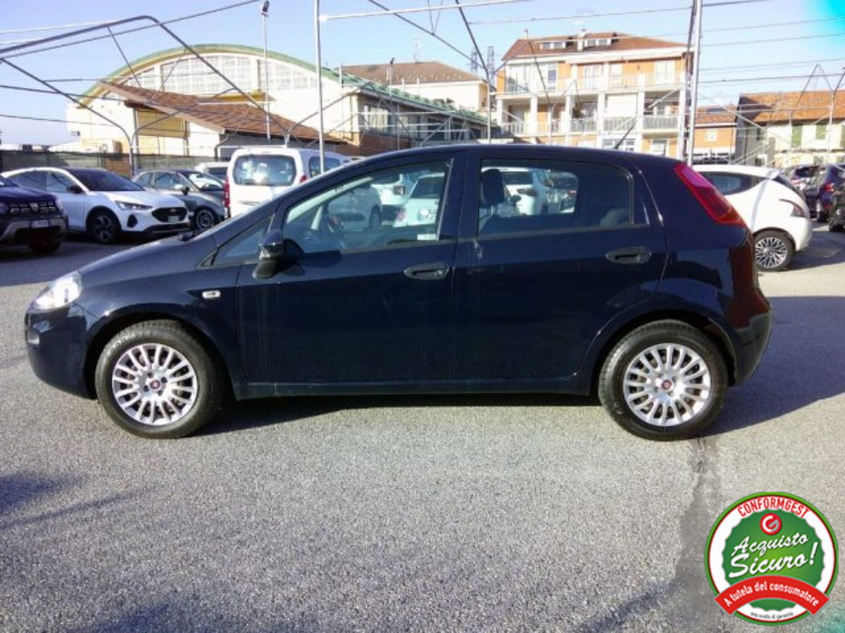 Fiat Punto 1.4 8V 5 porte Easypower Street (2)