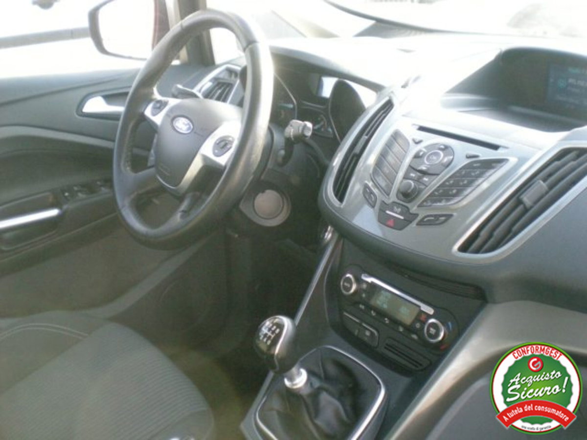 Ford C-Max 1.6 TDCi 115CV Titanium (11)