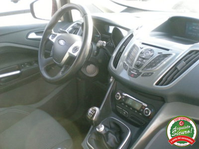Ford C-Max 1.6 TDCi 115CV Titanium (11)