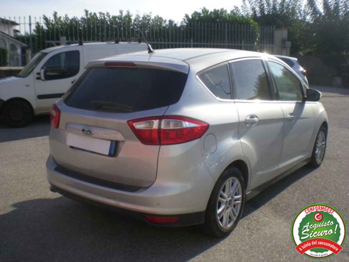 Ford C-Max 1.6 TDCi 115CV Titanium (8)