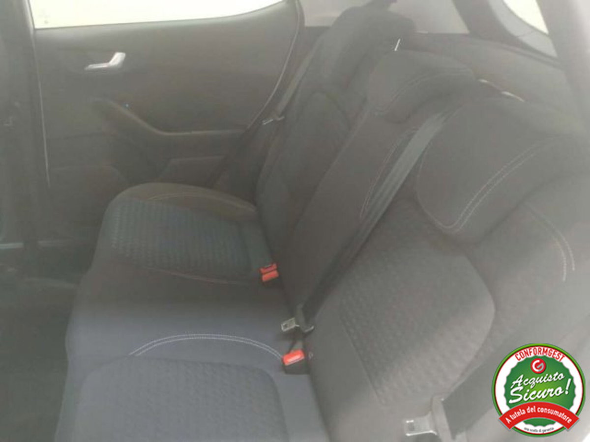 Ford Fiesta 1.0 Ecoboost Hybrid 125 CV 5 porte Titanium (11)