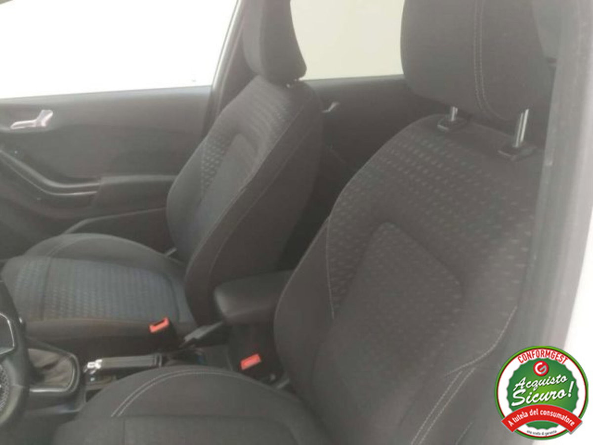 Ford Fiesta 1.0 Ecoboost Hybrid 125 CV 5 porte Titanium (12)