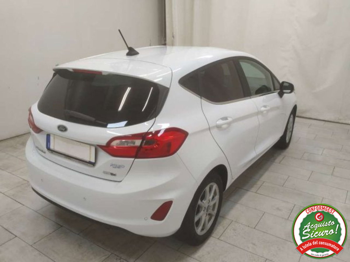 Ford Fiesta 1.0 Ecoboost Hybrid 125 CV 5 porte Titanium (4)