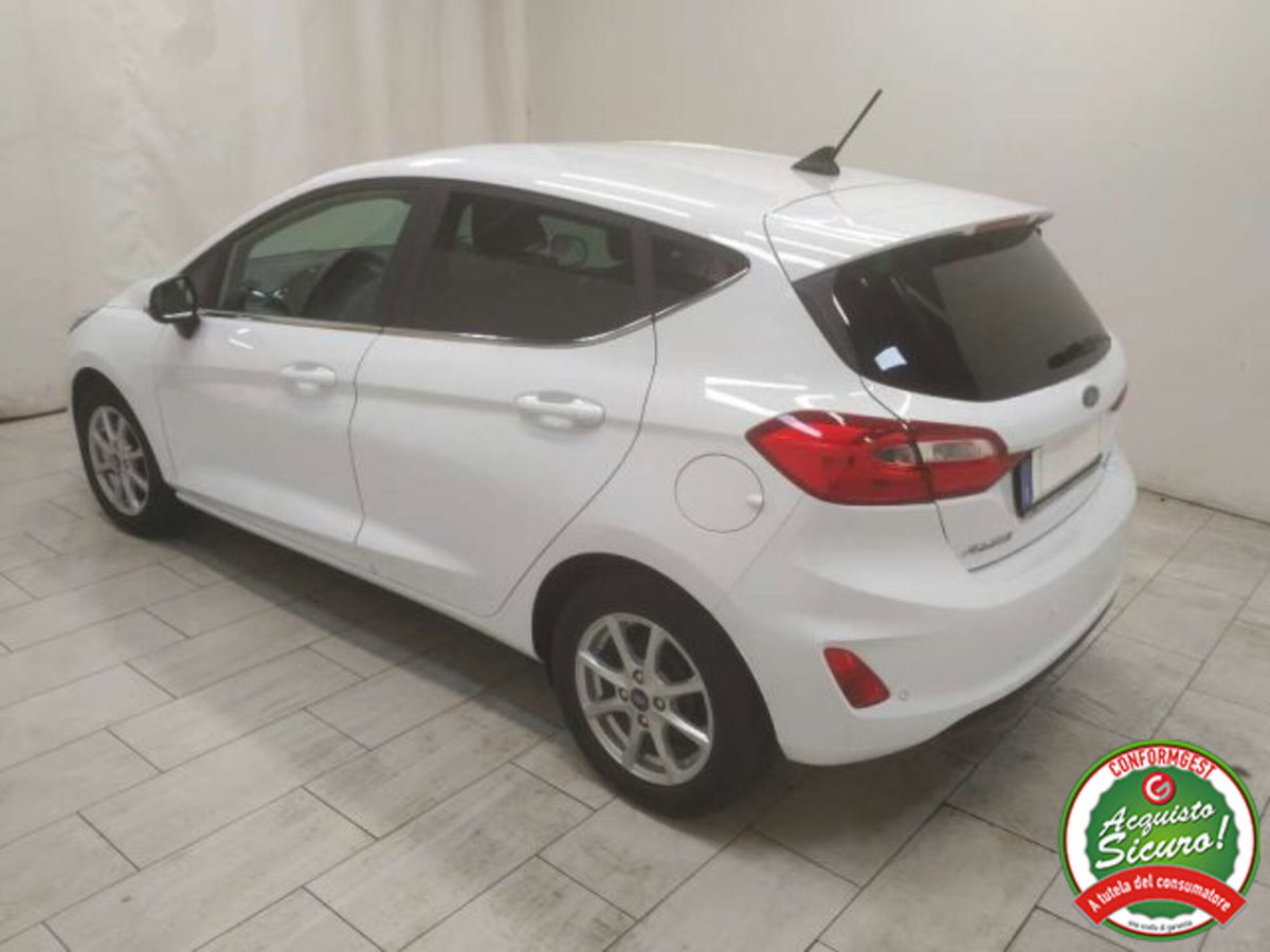 Ford Fiesta 1.0 Ecoboost Hybrid 125 CV 5 porte Titanium (6)