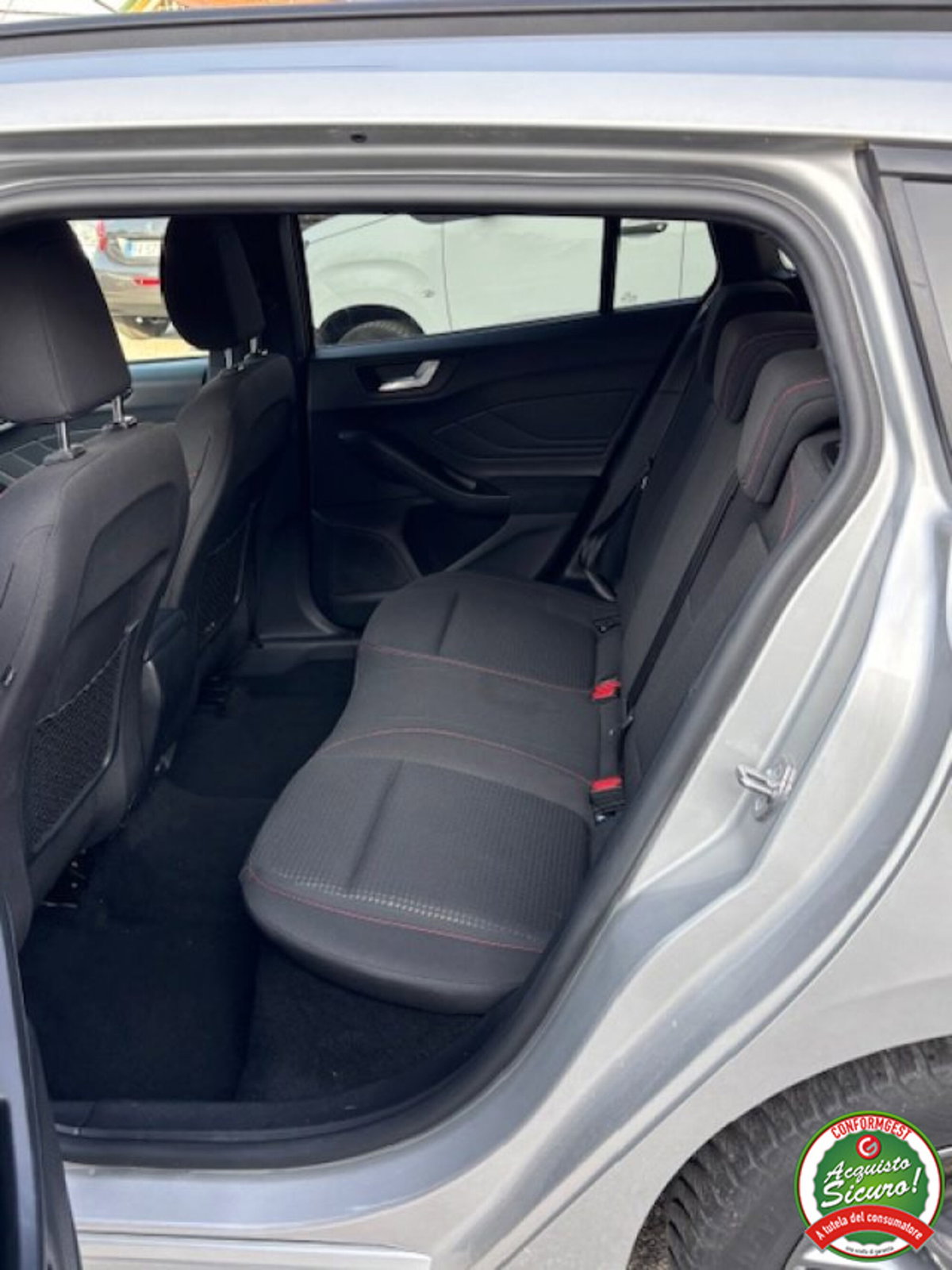 Ford Focus Station Wagon 1.5 EcoBlue 120 CV automatico SW ST-Line Co-Pilot (10)