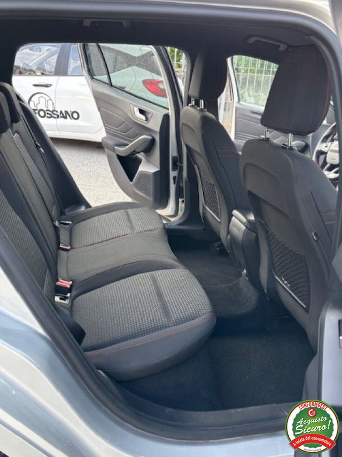 Ford Focus Station Wagon 1.5 EcoBlue 120 CV automatico SW ST-Line Co-Pilot (11)