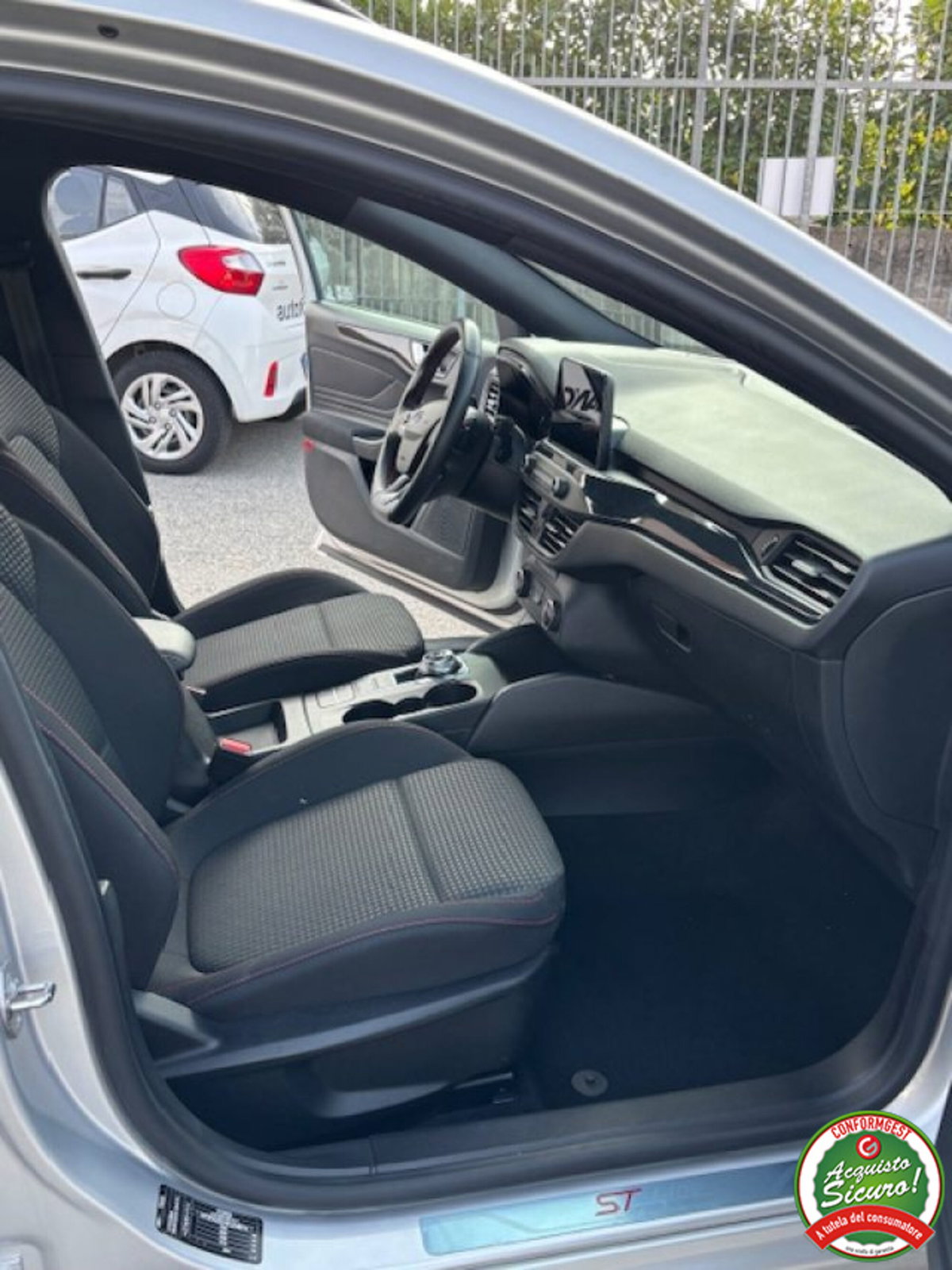 Ford Focus Station Wagon 1.5 EcoBlue 120 CV automatico SW ST-Line Co-Pilot (12)