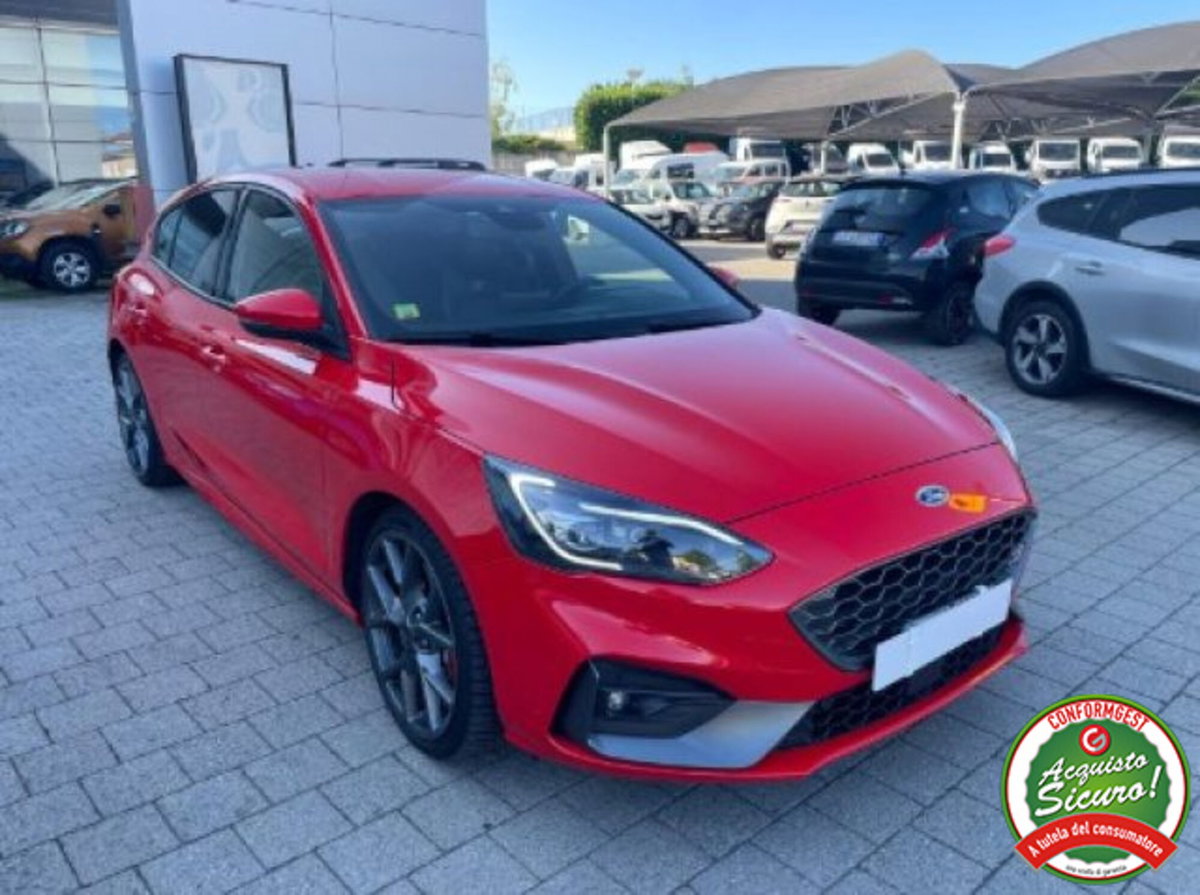 Ford Focus 2.3 EcoBoost 280 CV 5p. ST (3)