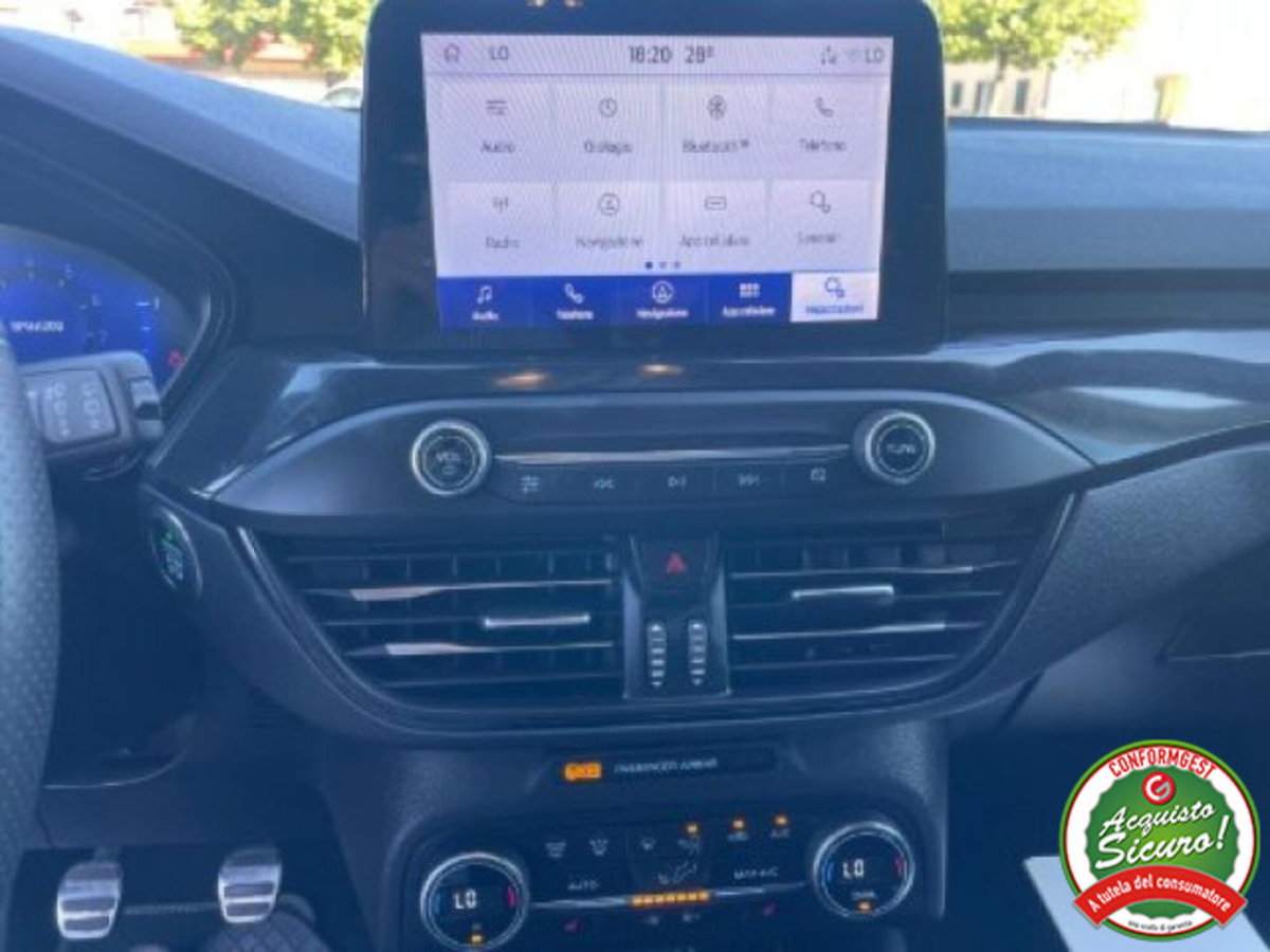 Ford Focus 2.3 EcoBoost 280 CV 5p. ST (9)