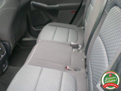 Ford Kuga 1.5 EcoBlue 120 CV 2WD ST-Line (13)