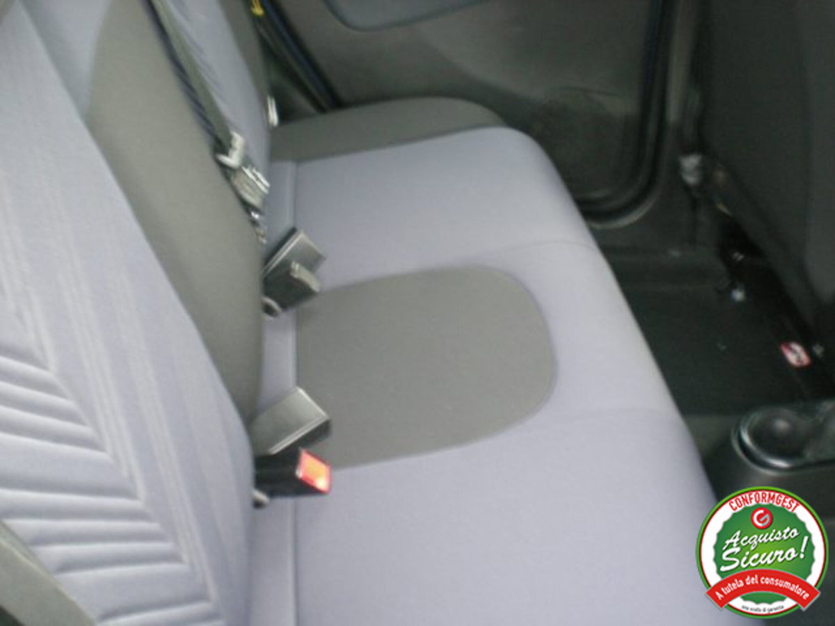 Lancia Ypsilon 1.0 FireFly 5 porte S&S Hybrid Gold Plus (11)