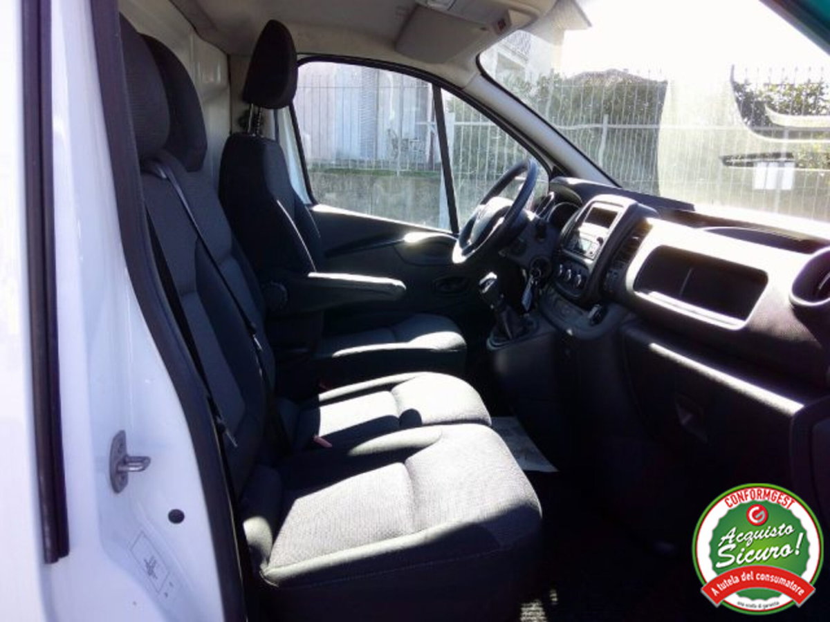 Renault Trafic Furgone T29 2.0 dCi 145CV PL-TA Furgone Energy Ice (12)