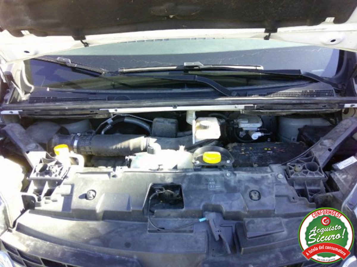 Renault Trafic Furgone T29 2.0 dCi 145CV PL-TA Furgone Energy Ice (13)