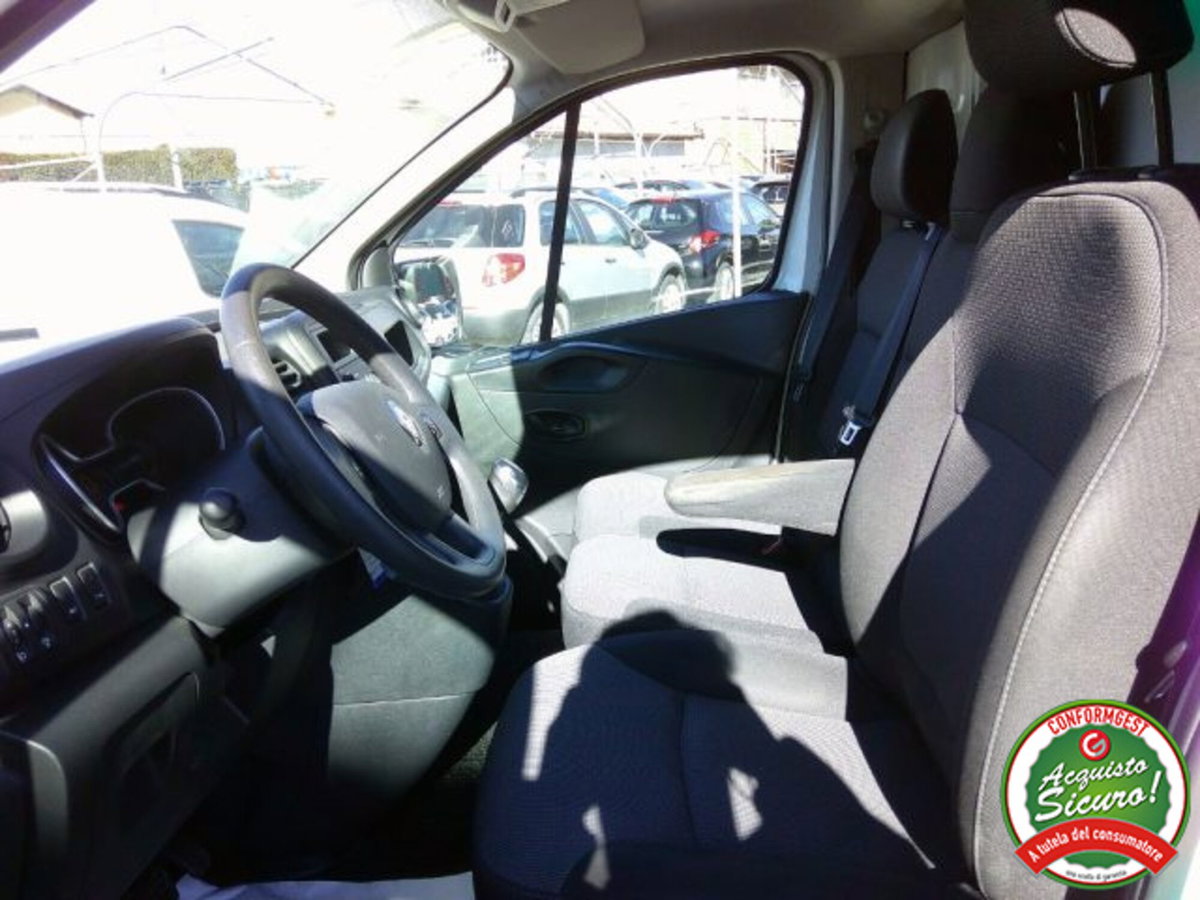 Renault Trafic Furgone T29 2.0 dCi 145CV PL-TA Furgone Energy Ice (9)