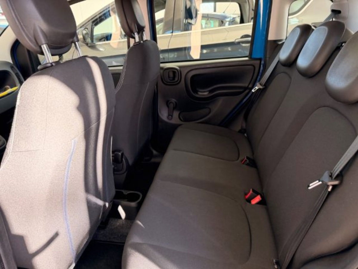 Fiat Panda 1.0 firefly hybrid Icon s&s 70cv (11)