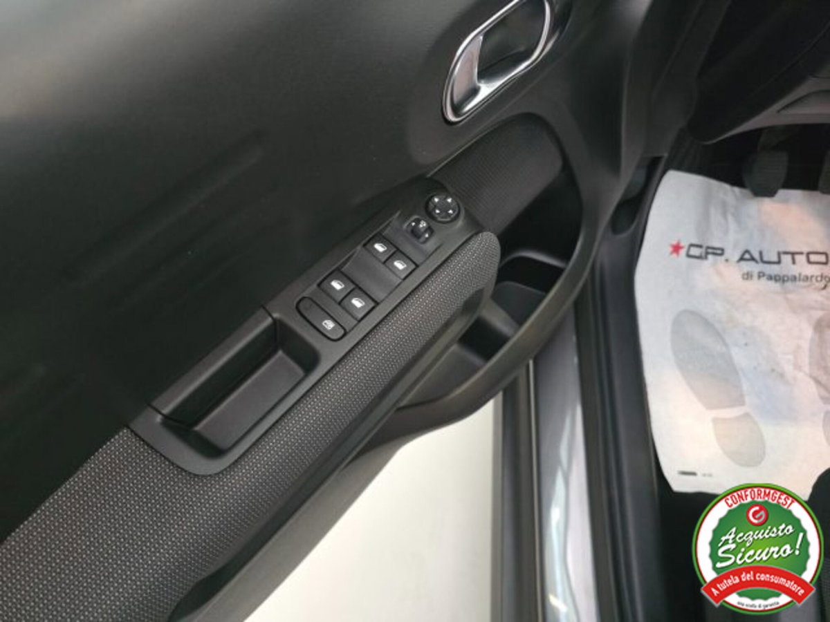 Citroen C3 Aircross 1.2 puretech Plus s&s 110cv (19)