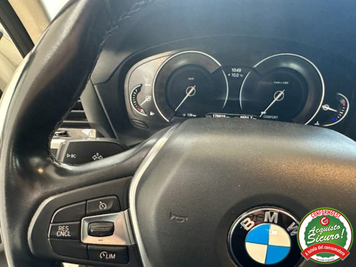 BMW X3 xDrive20d xLine (13)