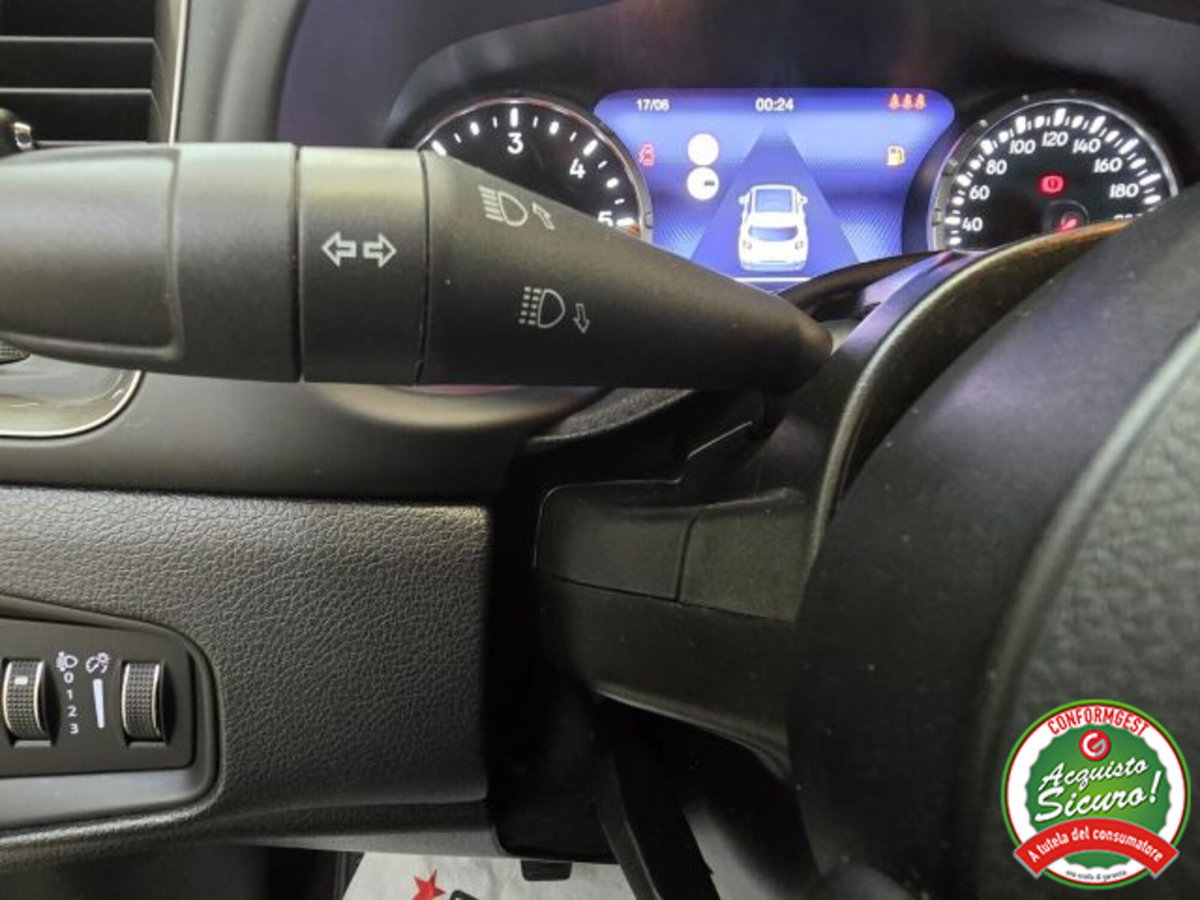 Jeep Renegade 1.6 Mjt 120 CV Limited (17)