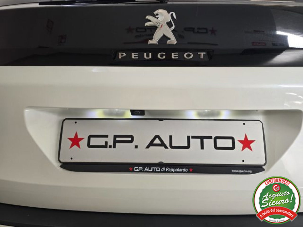 Peugeot 3008 PureTech Turbo 130 S&S Allure Pack (8)