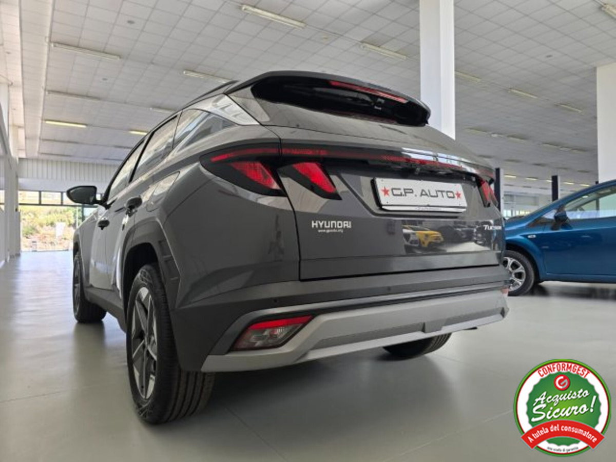 Hyundai Tucson 1.6 crdi 48V Business 2wd dct (7)
