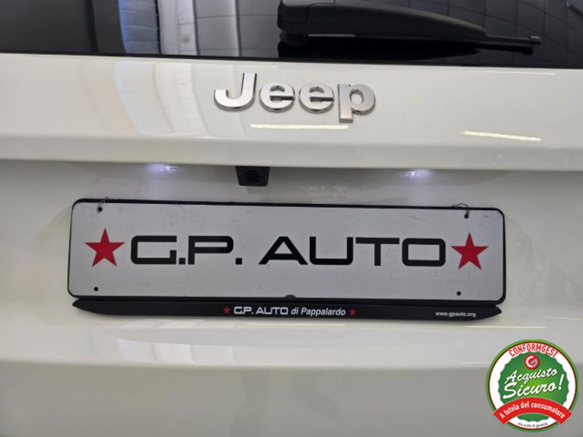 Jeep Avenger 1.2 turbo Summit fwd 100cv (8)