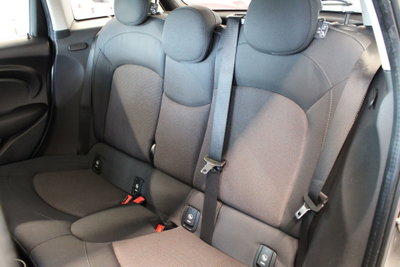 MINI Mini 1.5 Cooper D Business (11)