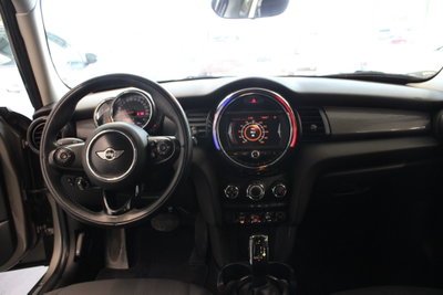 MINI Mini 1.5 Cooper D Business (7)