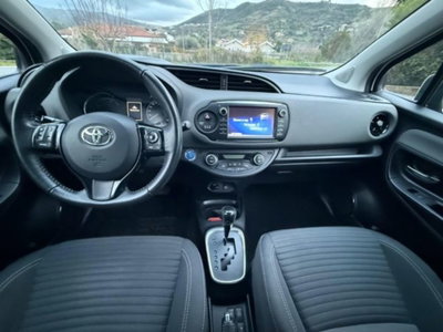 Toyota Yaris 1.5 Hybrid 5 porte Y20 Bitone (10)