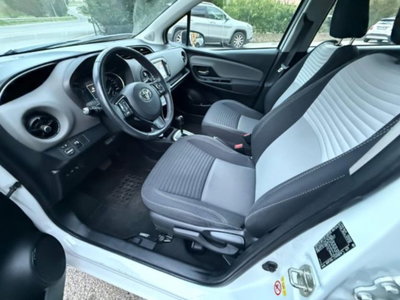 Toyota Yaris 1.5 Hybrid 5 porte Y20 Bitone (11)