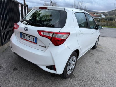 Toyota Yaris 1.5 Hybrid 5 porte Y20 Bitone (4)