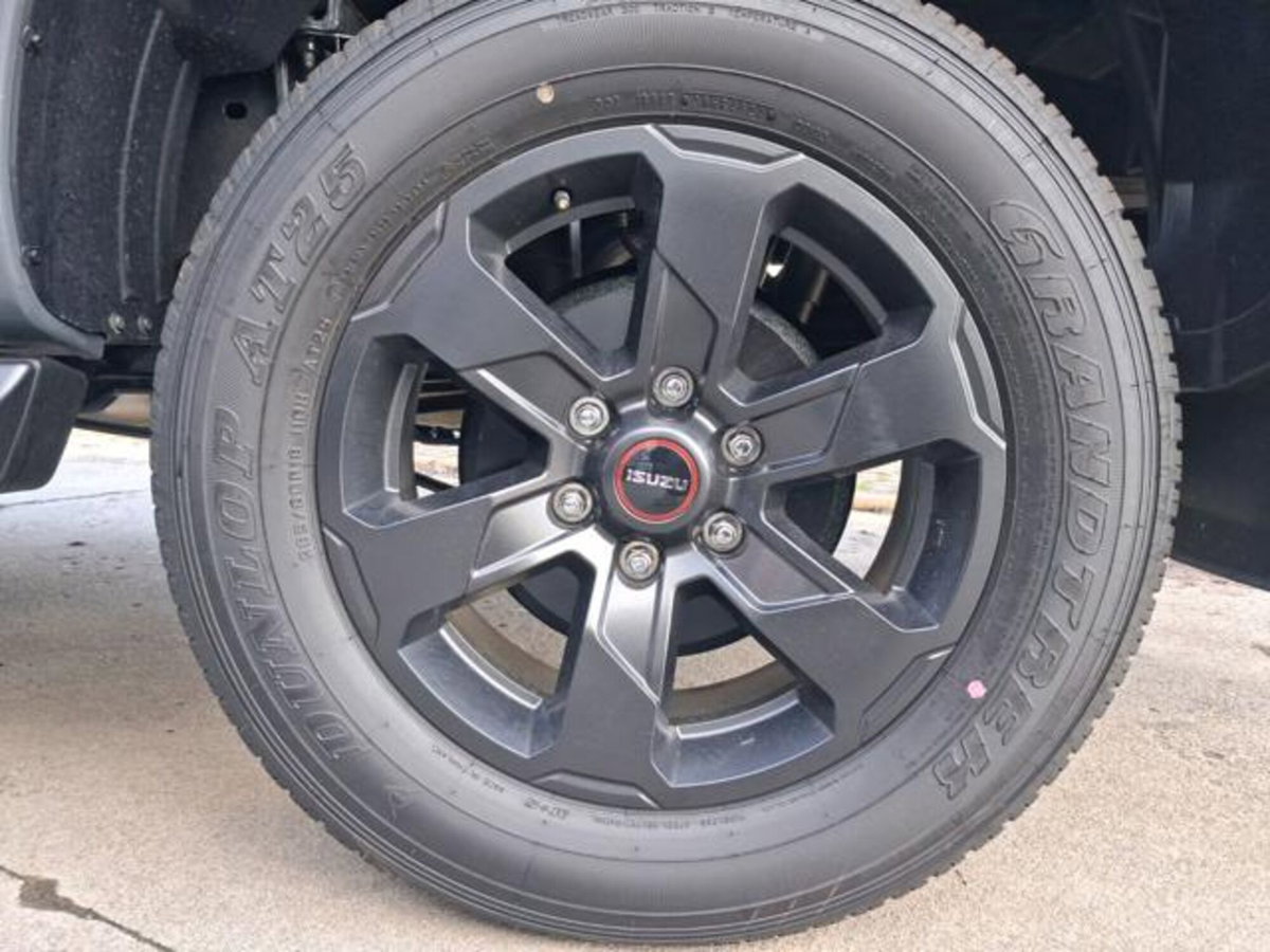 Isuzu D-Max Pick-up 1.9 crew N60 Nitro Sport 4x4 auto (16)