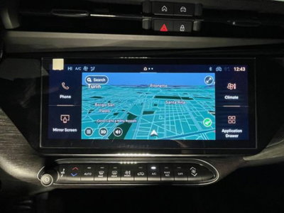 Alfa Romeo Junior elettrica Intensa 156cv (12)