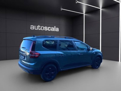 Dacia Jogger 1.6 hybrid Extreme 140cv (5)