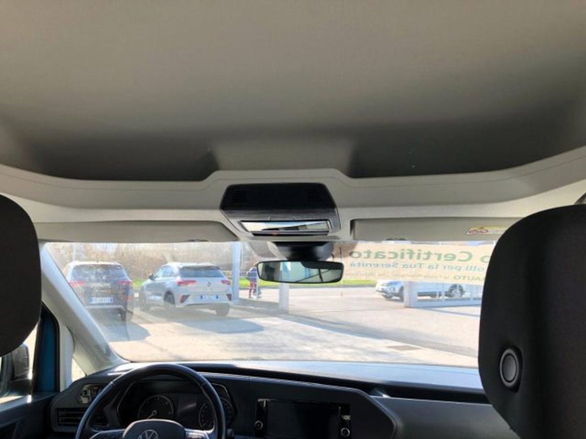 Volkswagen Caddy 2.0 TDI 122 CV Style Maxi (9)