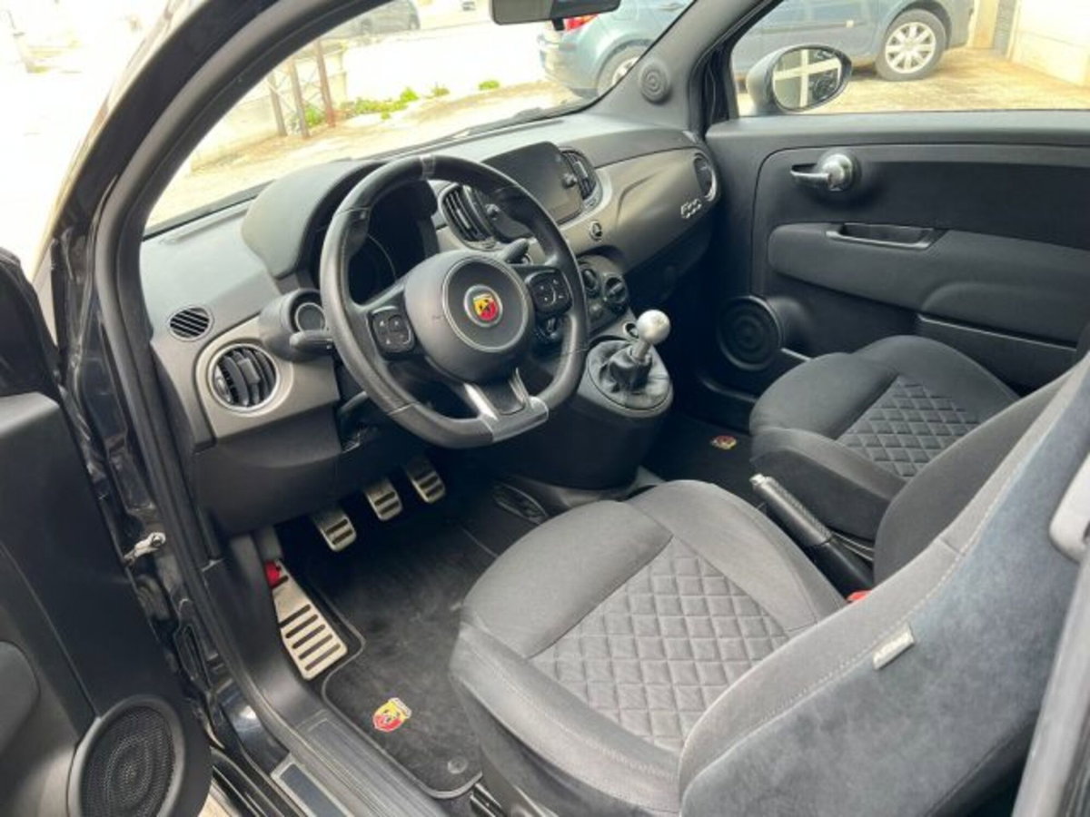 Abarth 595 595 1.4 Turbo T-Jet 165 CV (15)