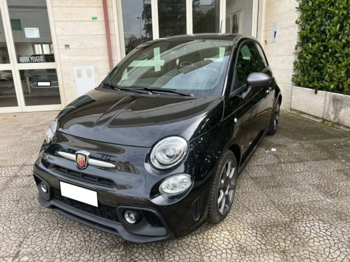 Abarth 595 595 1.4 Turbo T-Jet 165 CV (2)