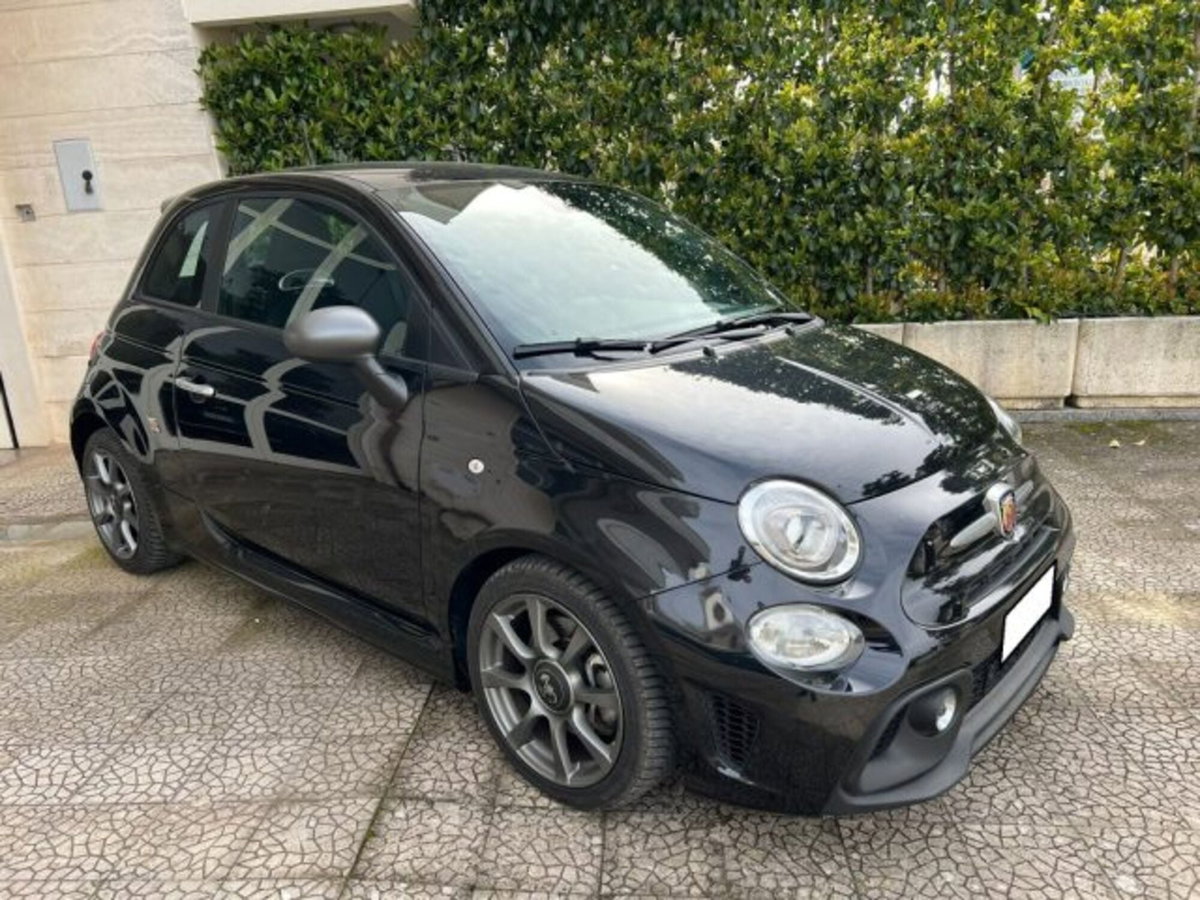 Abarth 595 595 1.4 Turbo T-Jet 165 CV (4)