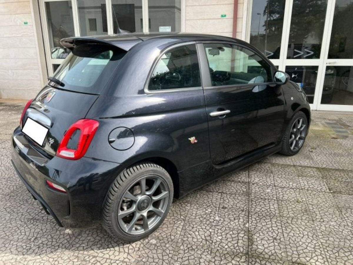 Abarth 595 595 1.4 Turbo T-Jet 165 CV (6)