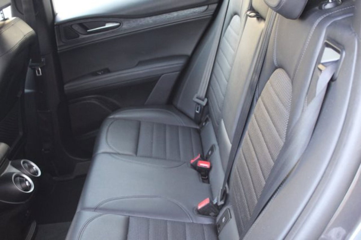 Alfa Romeo Stelvio Stelvio 2.2 Turbodiesel 160 CV AT8 RWD Sprint (8)