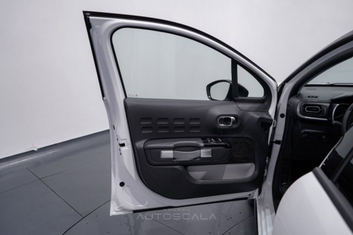 Citroen C3 Aircross PureTech 110 S&S Shine Pack (9)