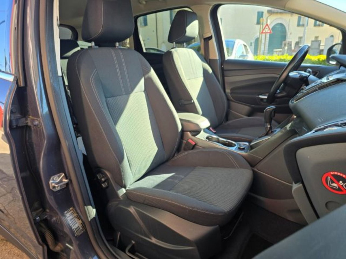 Ford C-Max 2.0 TDCi 115CV Powershift Titanium (12)