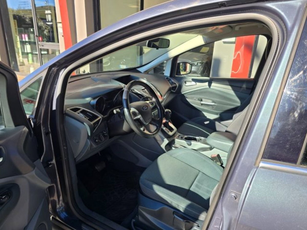 Ford C-Max 2.0 TDCi 115CV Powershift Titanium (19)