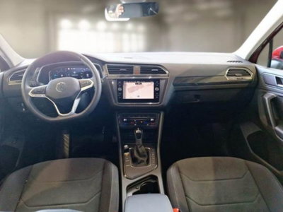 Volkswagen Tiguan 2.0 TDI 150 CV SCR DSG 4MOTION Elegance (3)